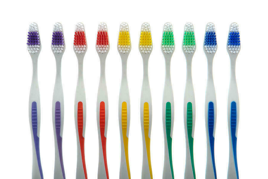 100 Toothbrushes Lot Bulk Wholesale Standard Classic Toothbrush Disposable