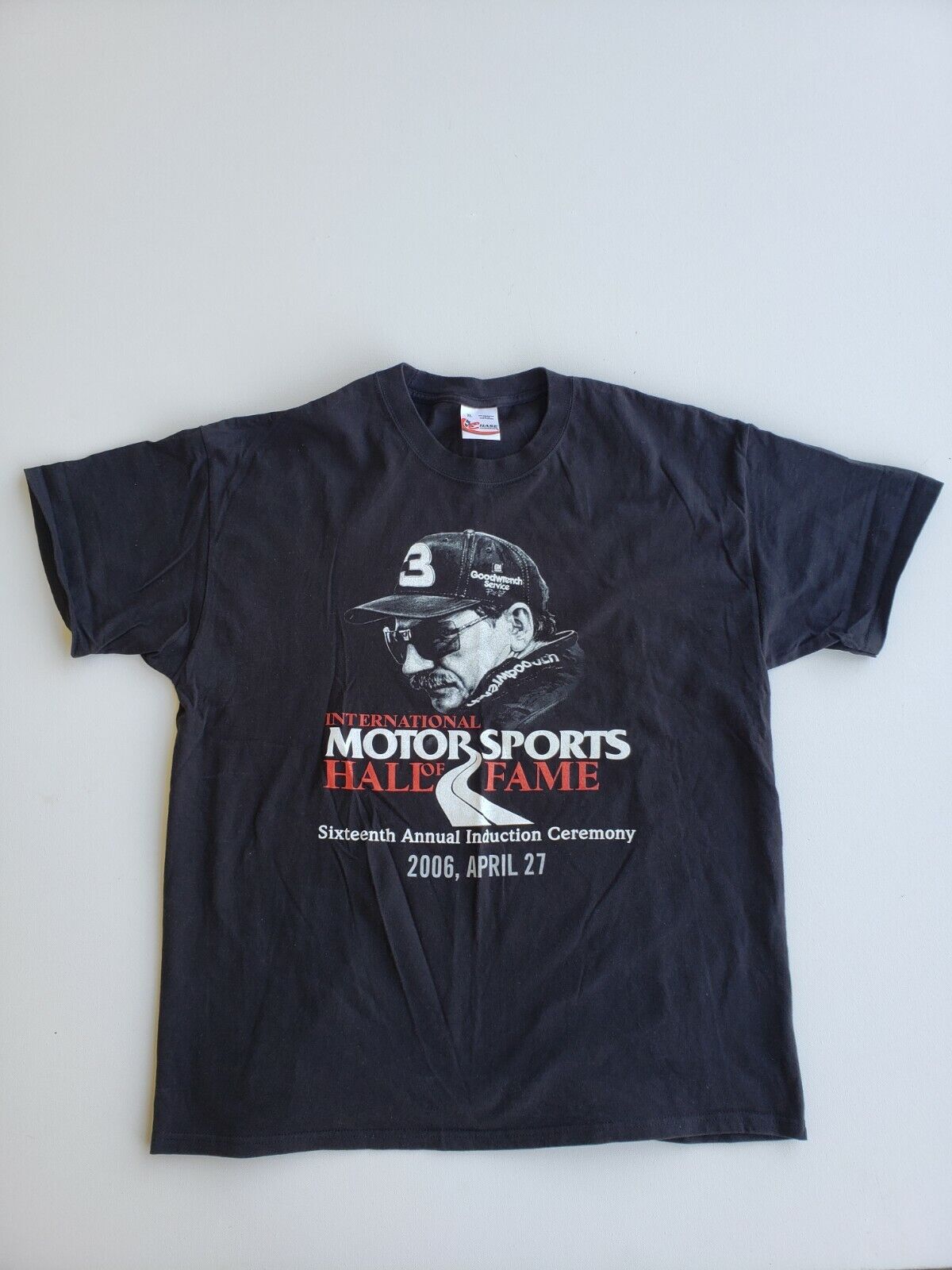 Dale Earnhardt 2006 Motor Sports Hall Of Fame Member (xl) T-shirt
